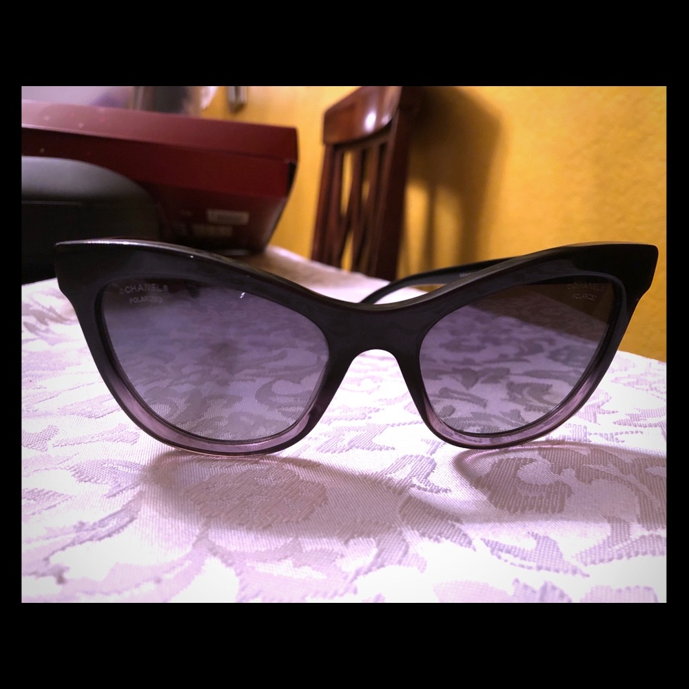 Chanel sunglasses authentic